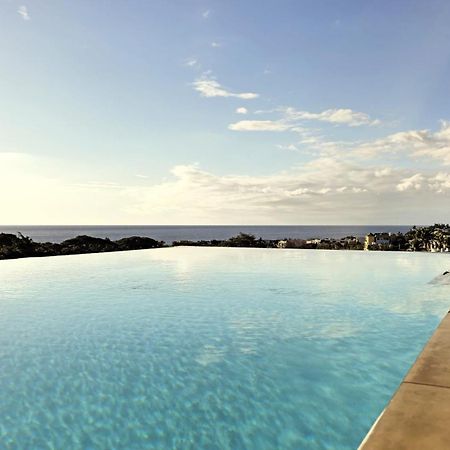 Luxury Penthouse With Infinity Pool & Stunning Sea View Apartment Flic en Flac Exterior photo